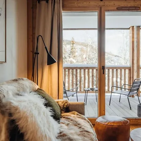 Apartment Allure